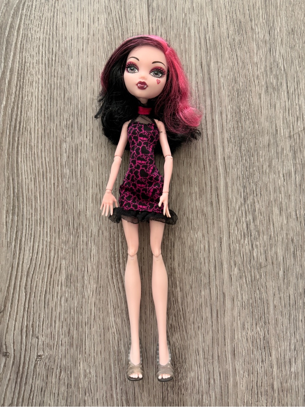 MATTEL Monster High DRACULAURA Sweet 1600 Roadster DOLL Toy